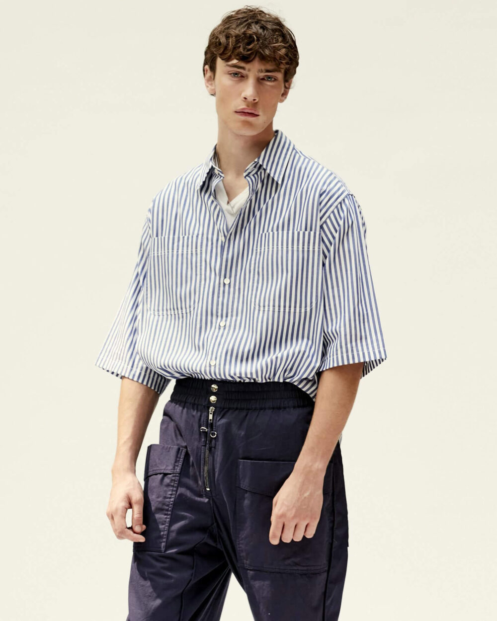 River Island shorts in navy - Image 6